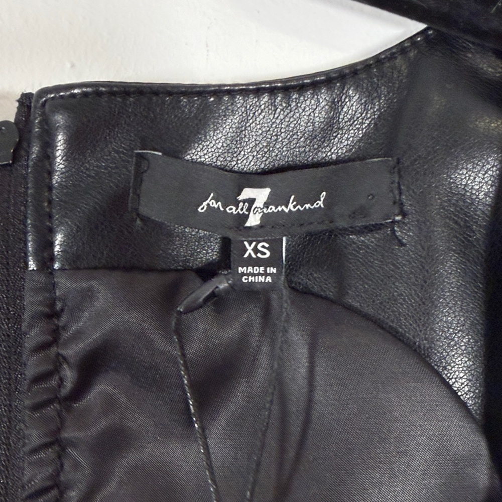 NWT 7 For All Mankind Faux Leather Crop Top - Picture 4 of 11